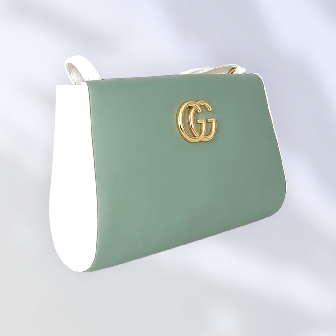 GG Gold Chain Shoulder Bag