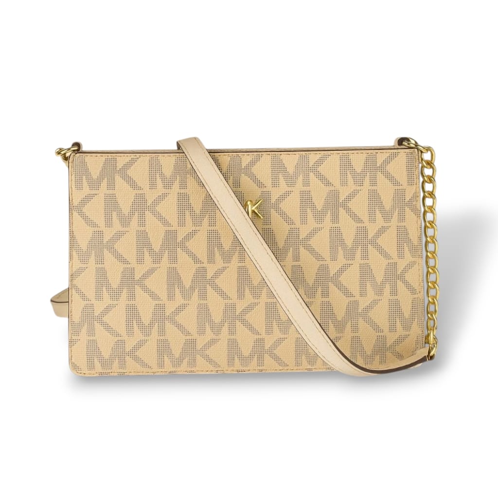 MK Signature Jet Set Shoulder Bag