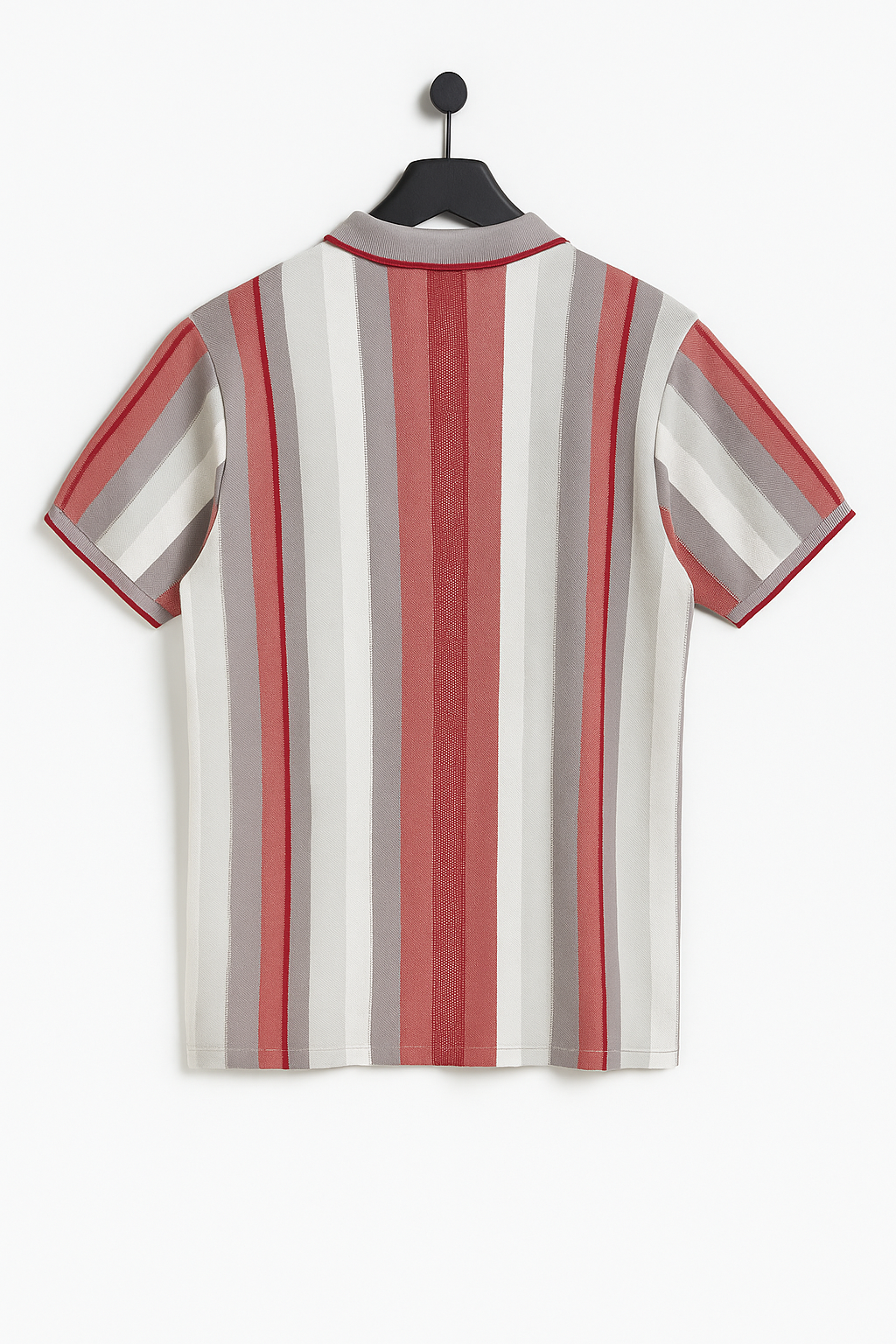 Vintage-Inspired Polo for Men – Contrast Stripe Detailing